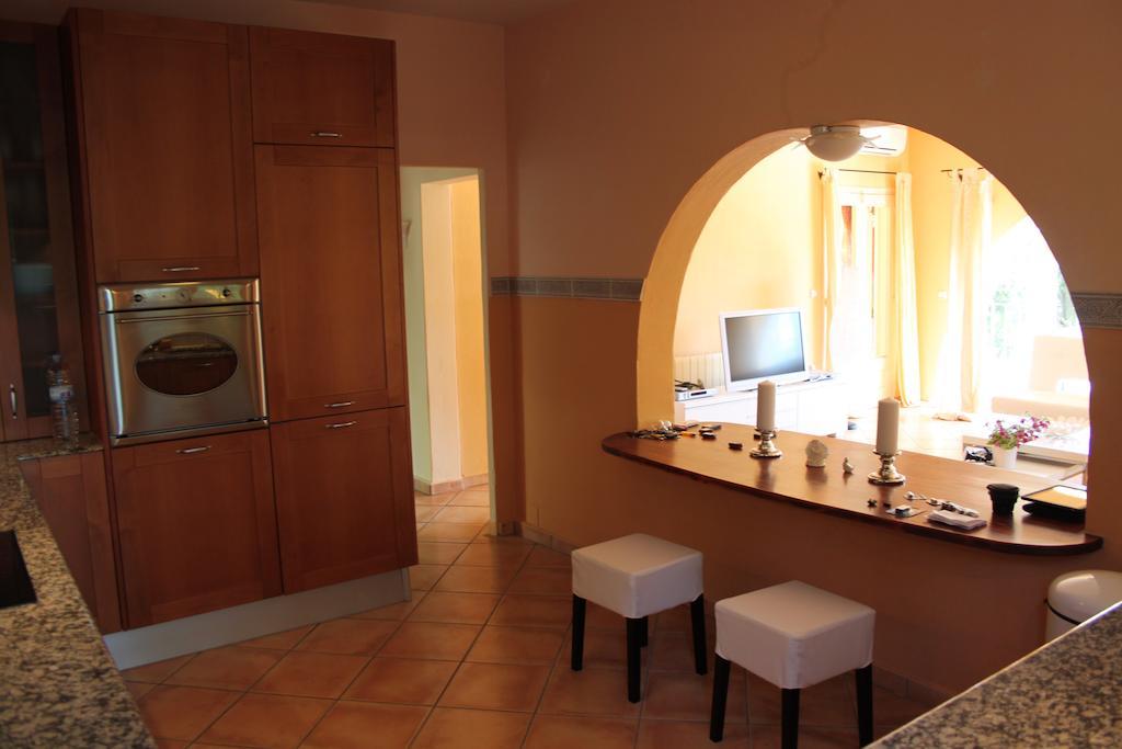Micasa Ibiza Villa San Antonio  Ruang foto