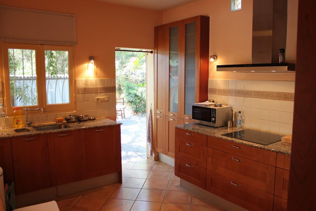 Micasa Ibiza Villa San Antonio  Ruang foto